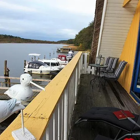 Holiday home Bootshaus 600