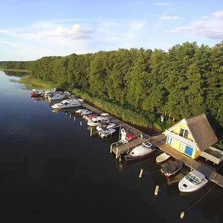 Holiday home Bootshaus 600 Mirow