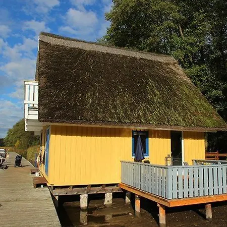 Bootshaus 600